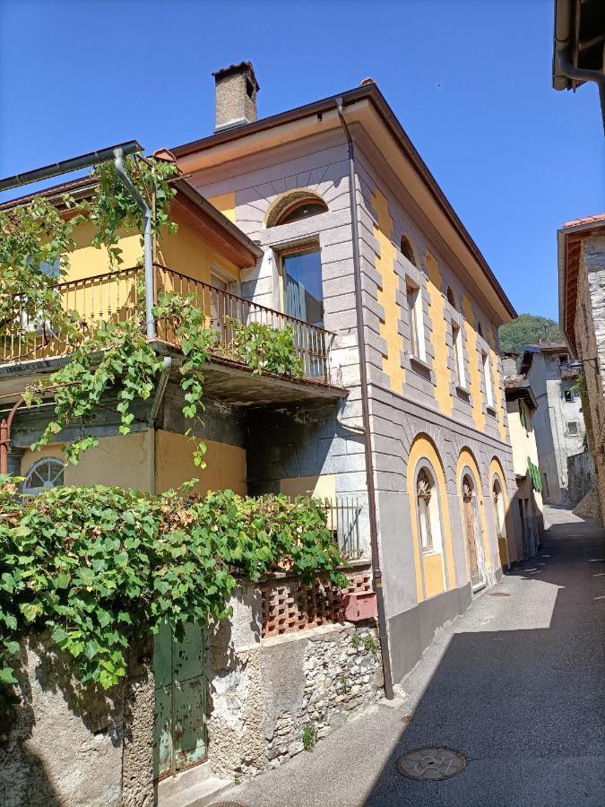 Bed and Breakfast La Capinera Muggio Exteriér fotografie