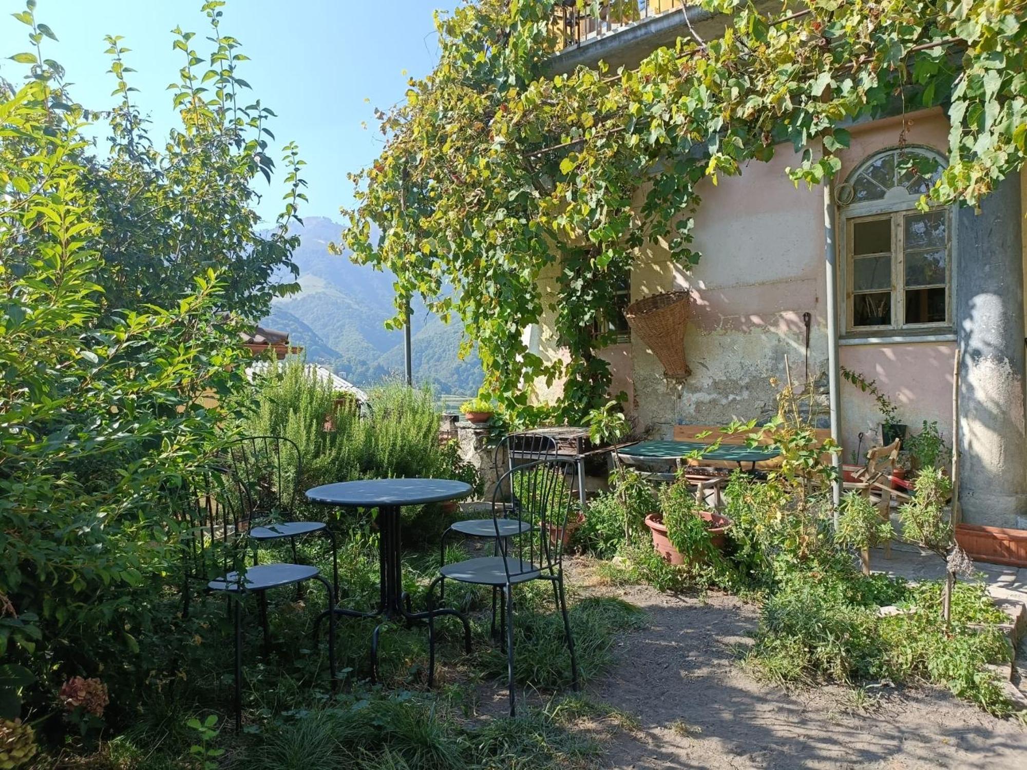 Bed and Breakfast La Capinera Muggio Exteriér fotografie
